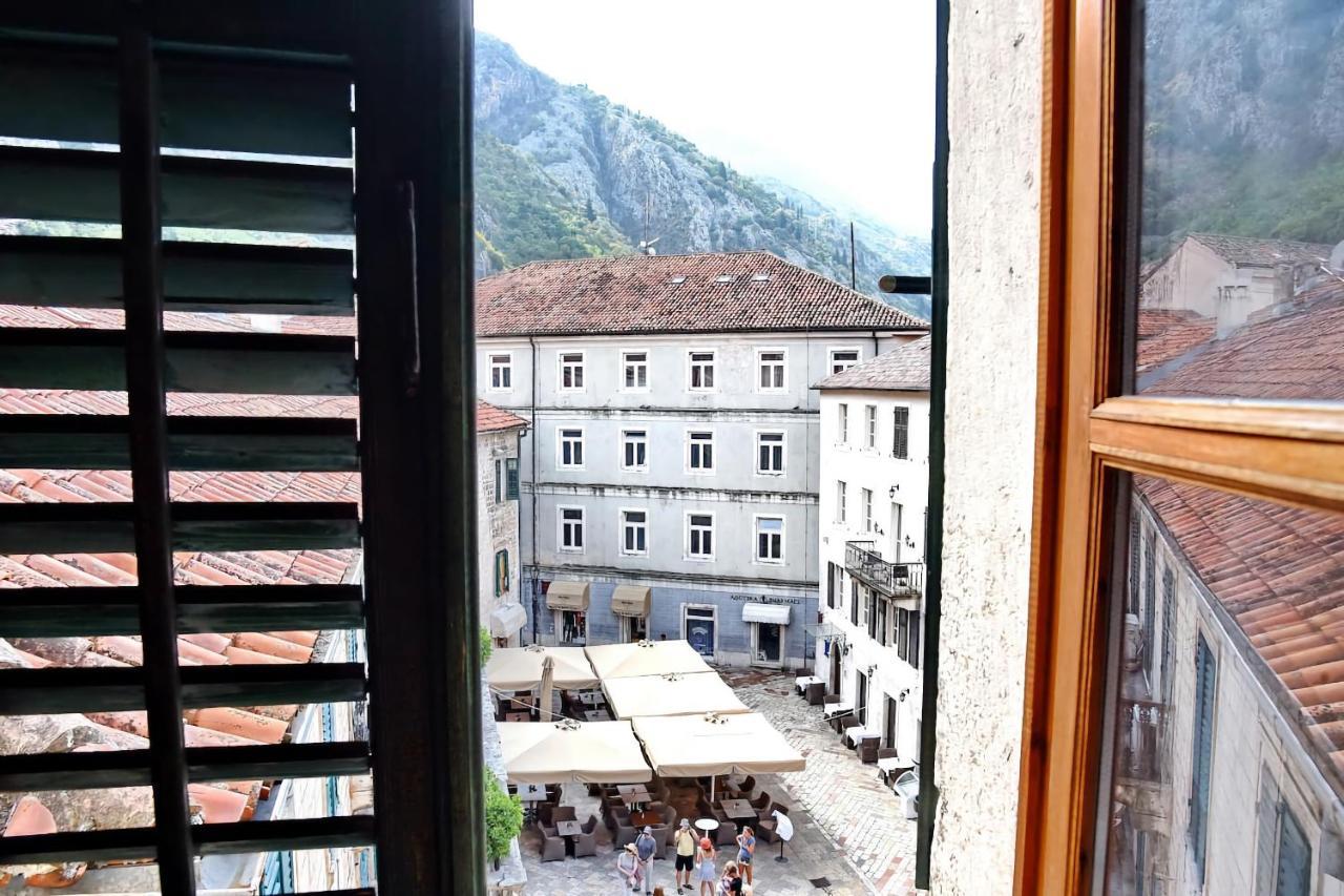 Cozy&Extravagant Suite in Antique Bizanti Palace Kotor Extérieur photo